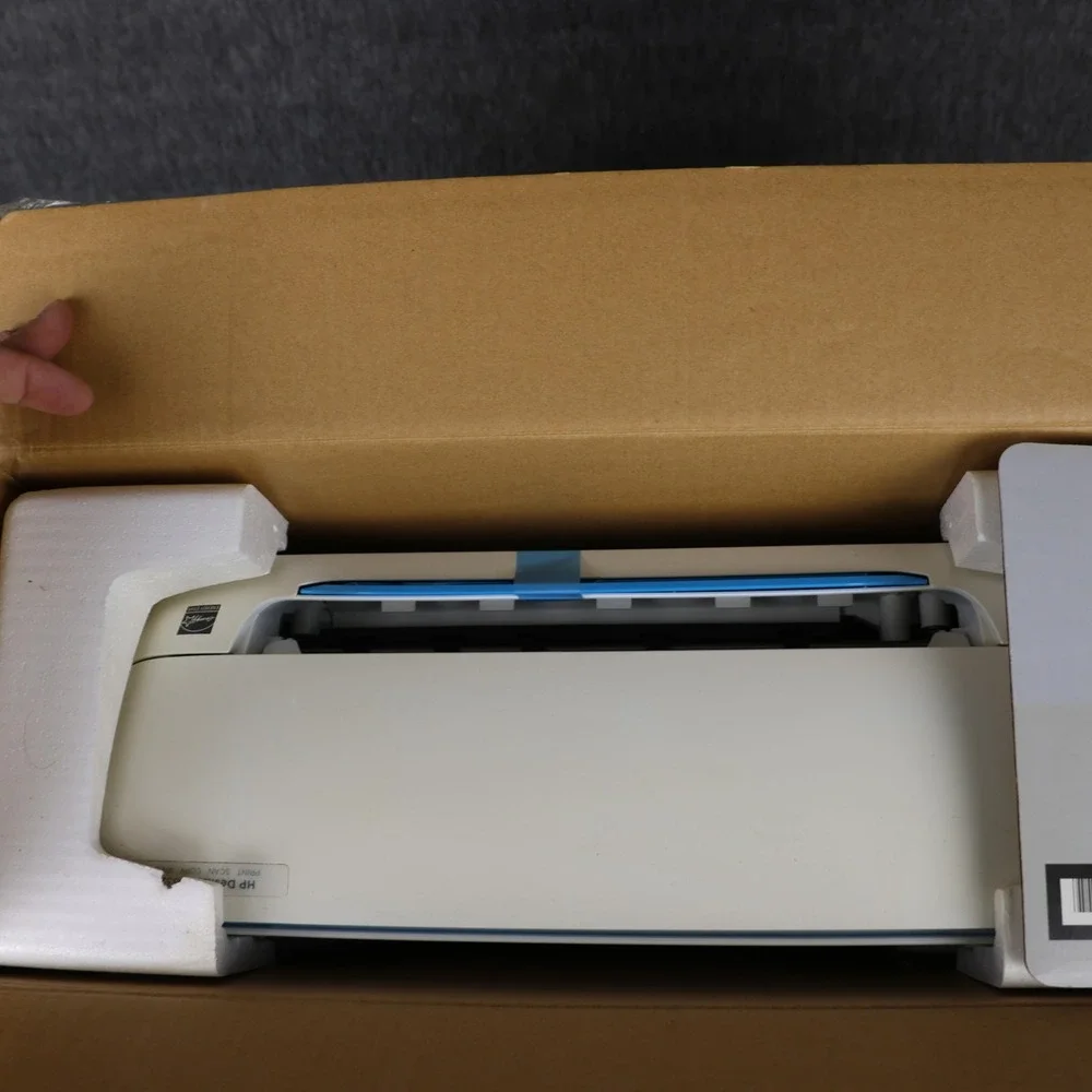 HP DeskJet 3632 All-In-One Inkjet Printer Color WiFi USB Copier Scanner White